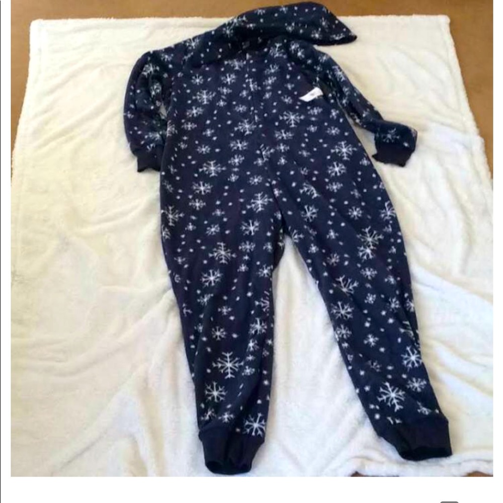 Old Navy 1 piece Snowstar, Blue/White. Size  XS,  Pajamas.